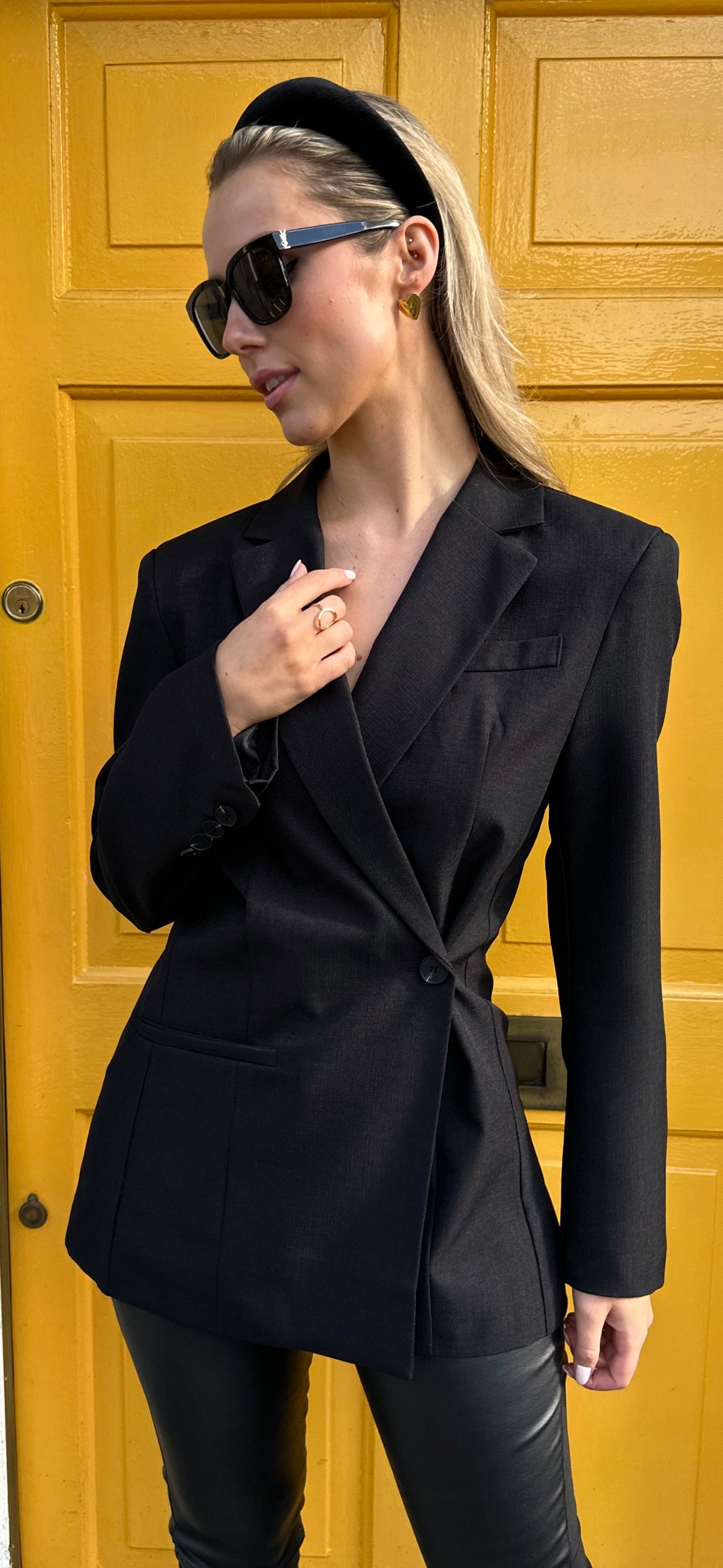 Black Blazer